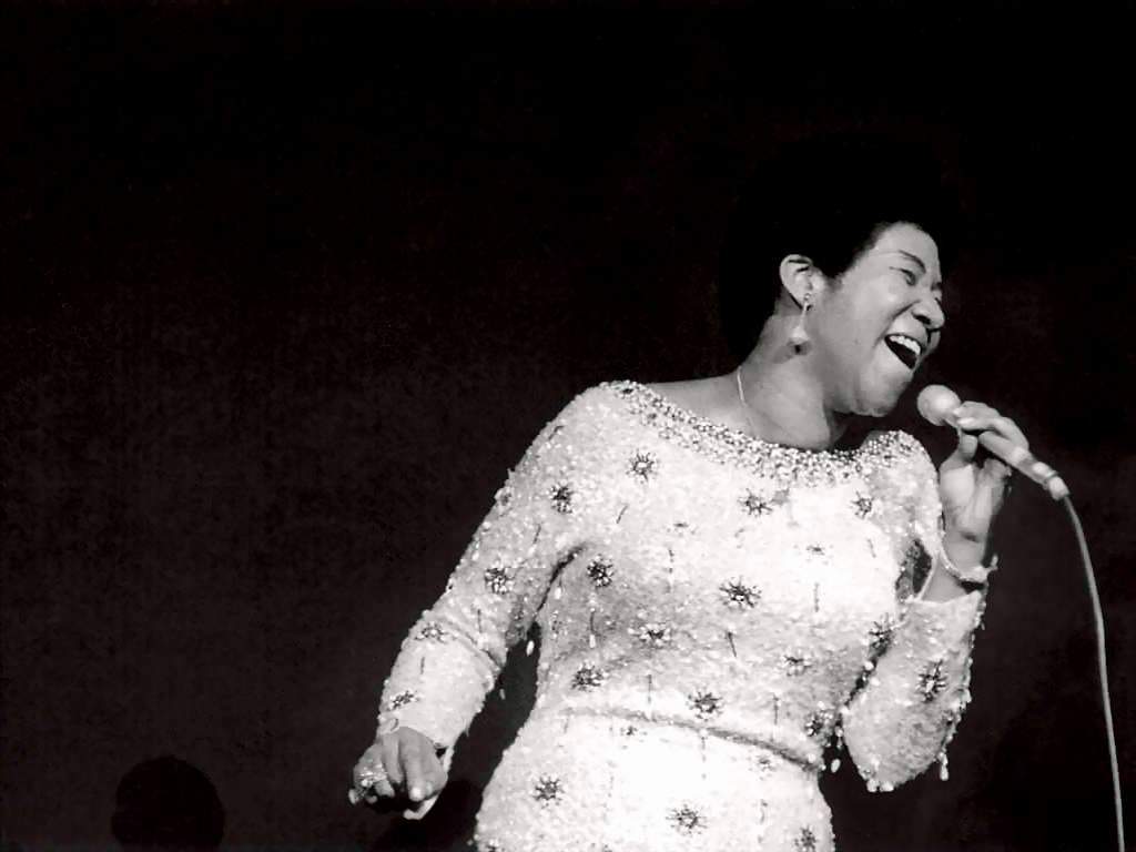 Anouk-loves-Aretha-aretha-franklin-27121744-1024-7681.jpg
