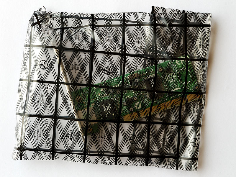 800px-ESD_Verpackung.jpg